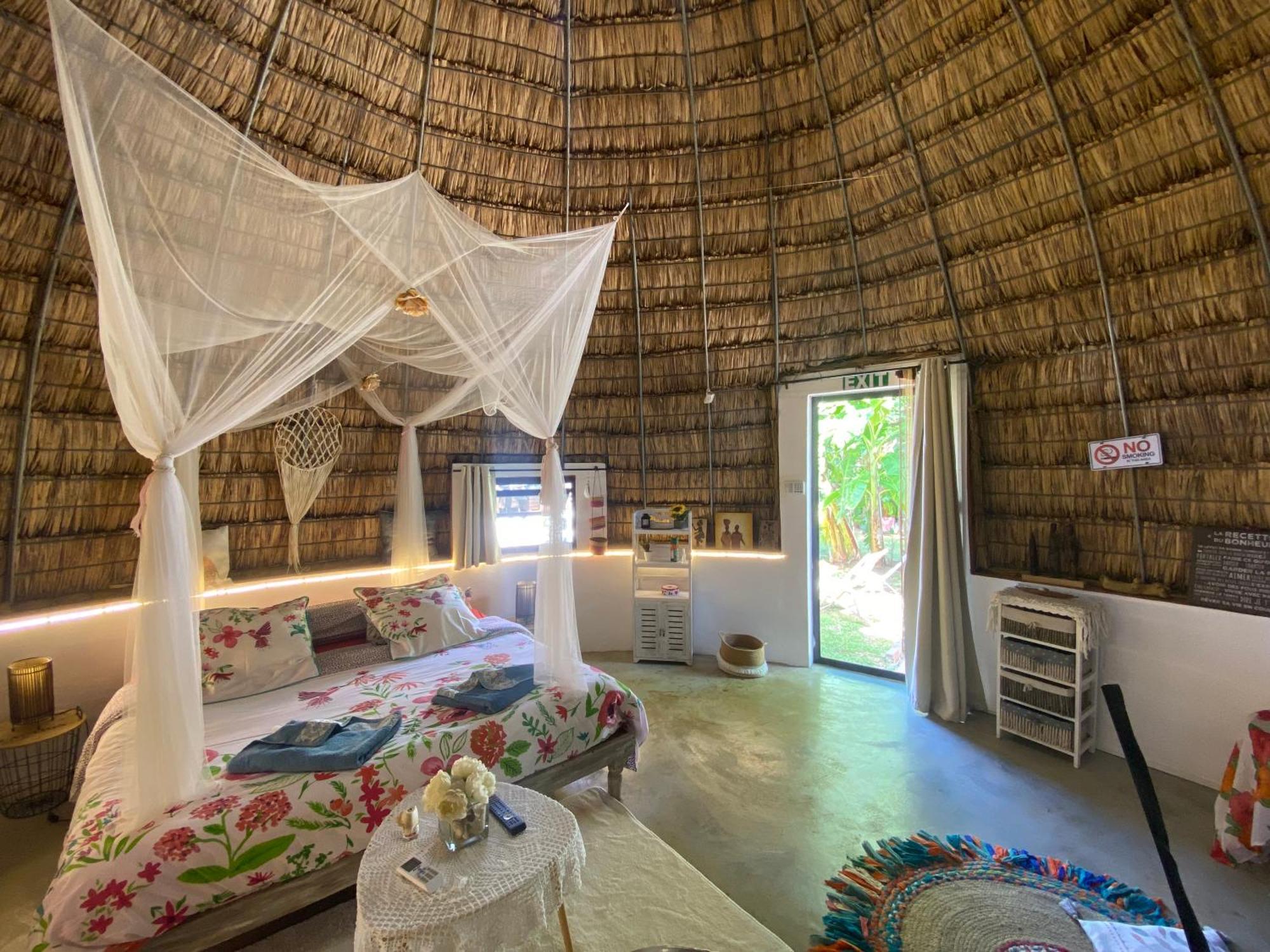 Bed and Breakfast Cazhibiscus Тро-о-Біше Екстер'єр фото